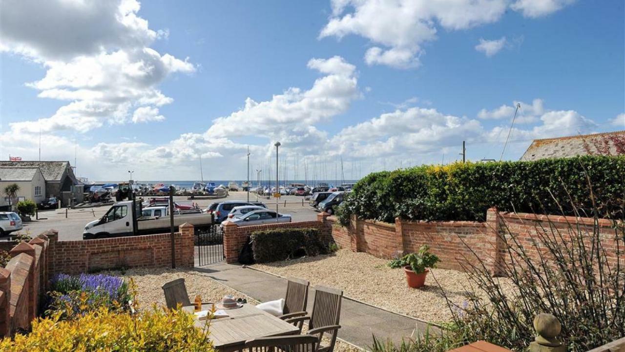 2 Cobb View Apartman Lyme Regis Kültér fotó